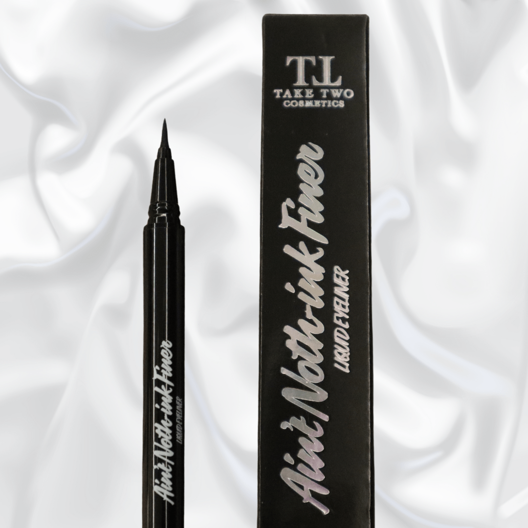LIQUID EYELINER (3)